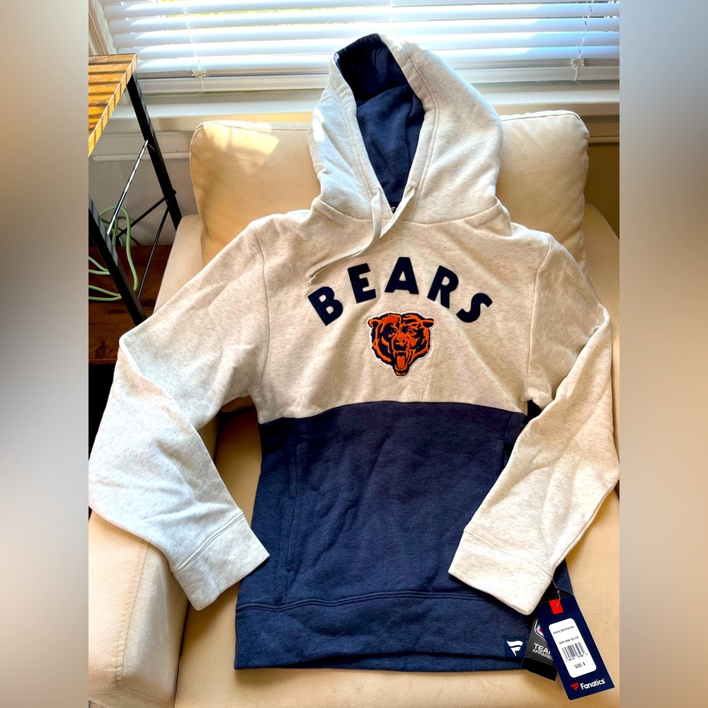 Sweatshirt! NWT Hoodie. Chicago Bears.